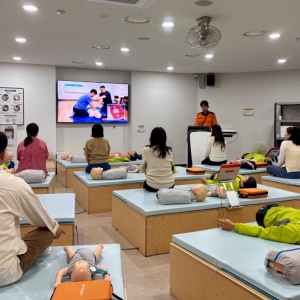 어린이 이용시설 종사자 교육입니다.